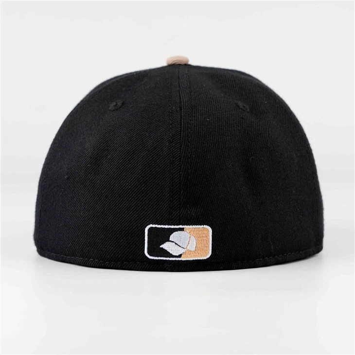 Sparkling Star Embroidered Fitted Cap